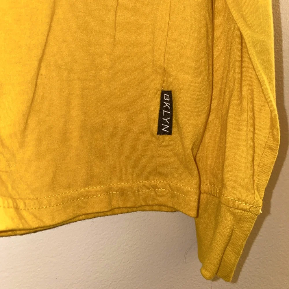 HAVE A DAY 🌹 Brooklyn Cloth Large long sleeve tee - Picture 3 of 8